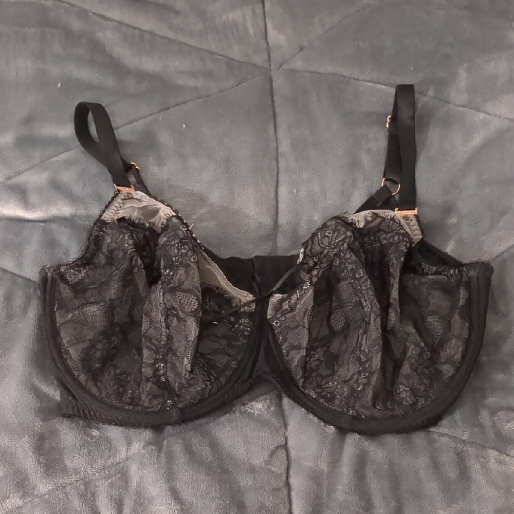 ✨Smart & Sexy Black Lace Full Coverage Bra